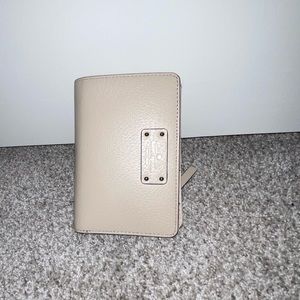 Kate spade beige wallet